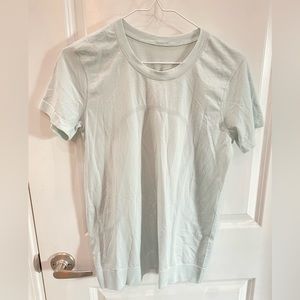 LULULEMON compression shirt top S **FLAW**